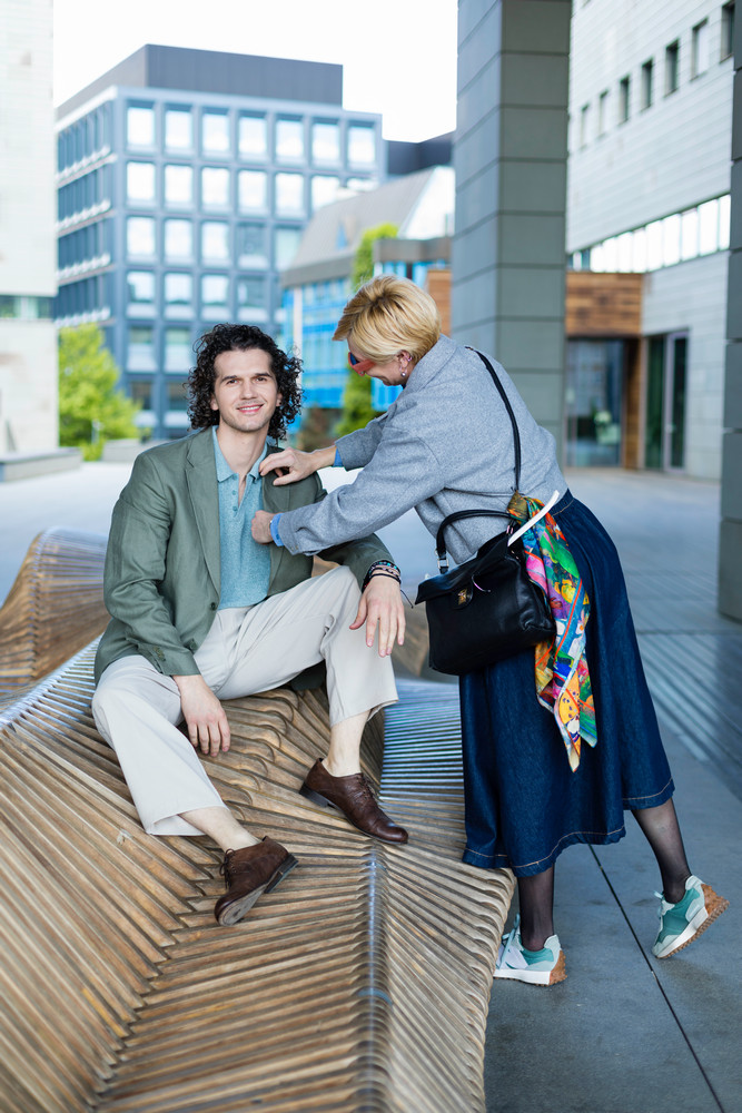 stylistka na planie zdjęciowym