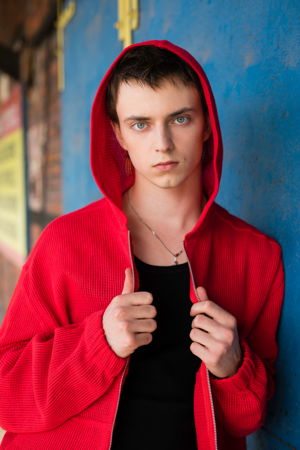 sesja zdjęciowa dla modela w plenerze Wrocław